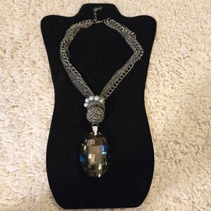 NWOT Statement Necklace Dark Silver Chain Prism